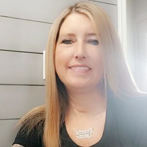 Meet your Posher, Sheila